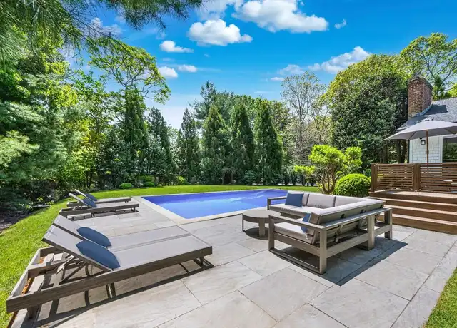 Property at 6 West Way, East Hampton, NY, 11937, 3 beds, 4 baths, [object Object]