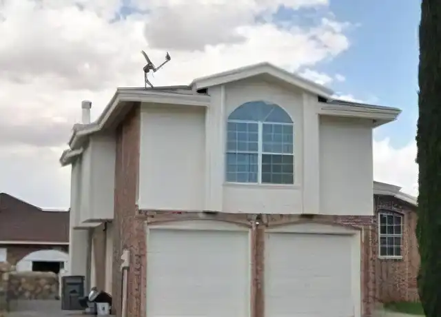 Property at 10886 Golden Sands Dr, El Paso, TX, 79924, 3 beds, 2 baths, [object Object]