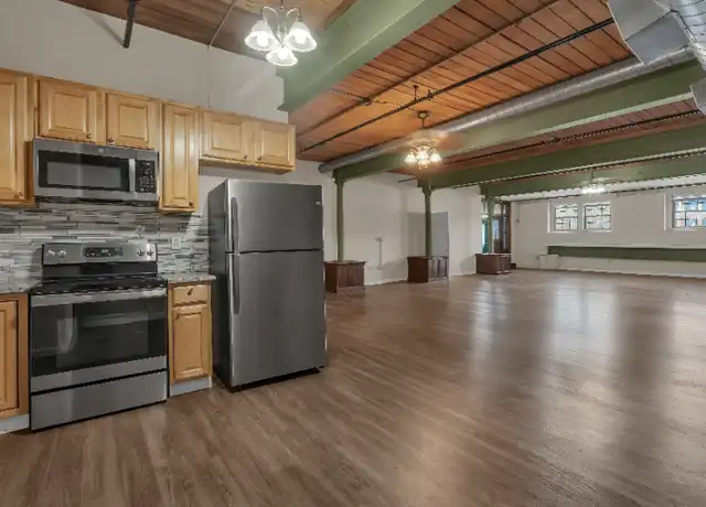 Property at 83 Main St Unit 11, Woonsocket, RI, 02895, 3 beds, 1 bath, [object Object]