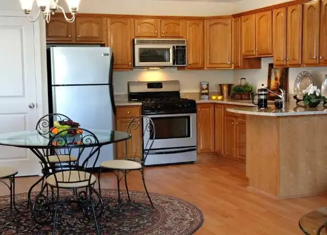 Property at 26 Sea Breeze Dr, Dartmouth, MA, 02748, 2 beds, 1 bath, [object Object]