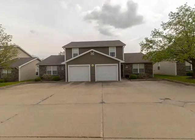 Property at 3310 E Saint Charles Rd, Columbia, MO, 65201, 3 beds, 2 baths, [object Object]