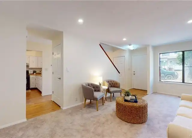 Property at 114 Cottonwood Rd Unit 114, Newington, CT, 06111, 2 beds, 1.5 baths, [object Object]