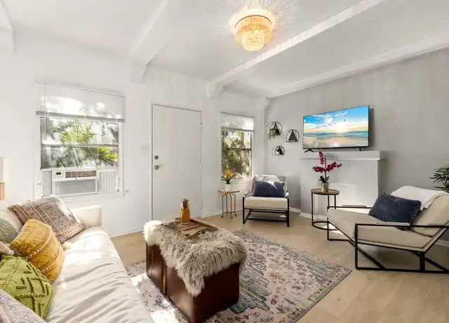 Property at 1142 Harvard St Unit 4 OR 5, Santa Monica, CA, 90403, 1 bed, 1 bath, [object Object]