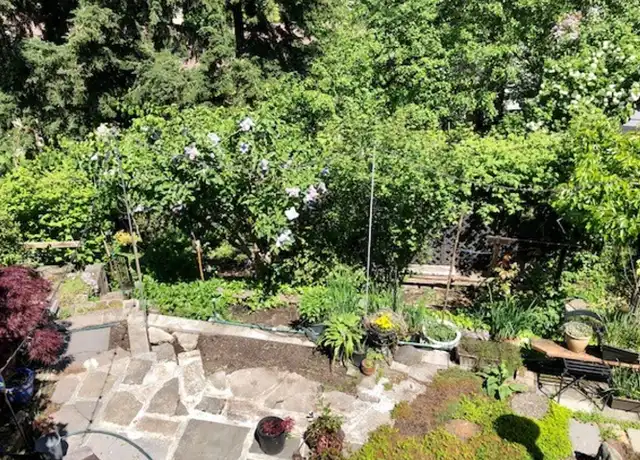 Property at 414 Raye St, Seattle, WA, 98109, 2 beds, 1 bath, [object Object]