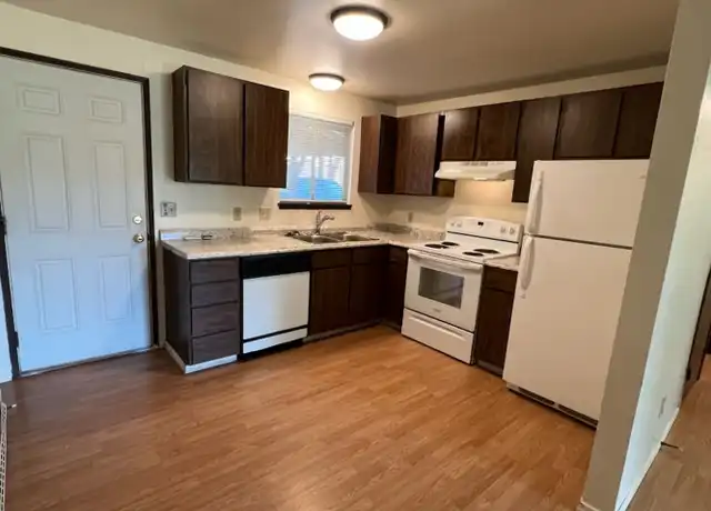 Property at Keller Ave. - 400-A&B, 420-A&B, 460-A&B, Wenatchee, WA, 98801, 2 beds, 1 bath, [object Object]