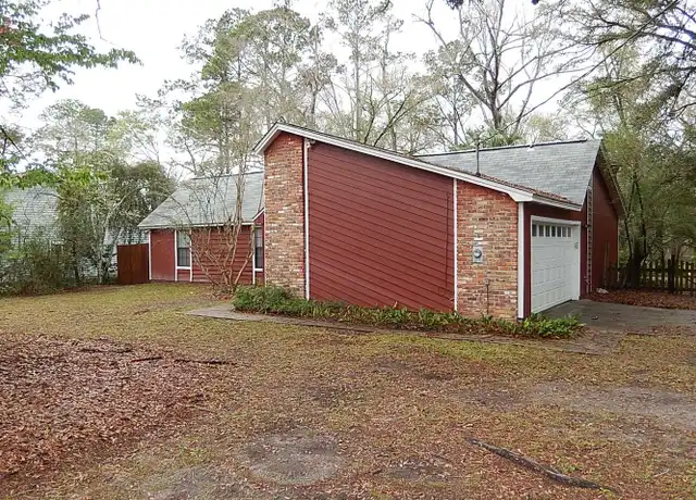 Property at 5800 Doonesbury Ct, Tallahassee, FL, 32303, 3 beds, 2 baths, [object Object]