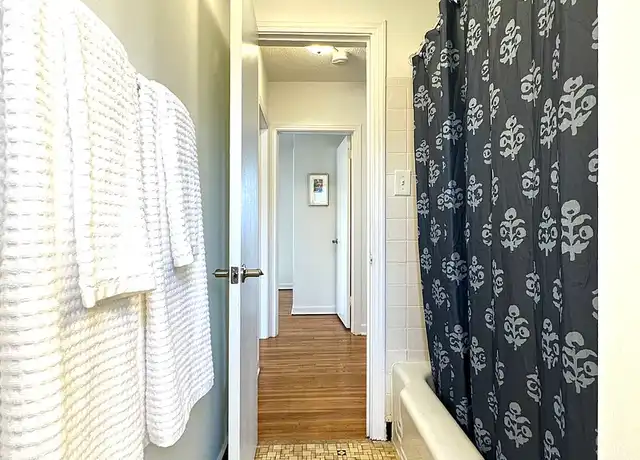 Property at The Lex Apartments - 1136 Randolph Ave, St Paul, MN, 55105, 2 beds, 1 bath, [object Object]