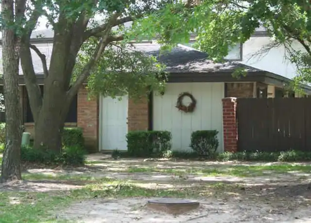 Property at 12060 Mighty Oak Dr Unit B, Houston, TX, 77066, 3 beds, 2.5 baths, [object Object]