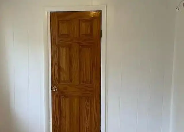 Property at 88 Falmouth St, Westbrook, ME, 04092, 3 beds, 1 bath, [object Object]