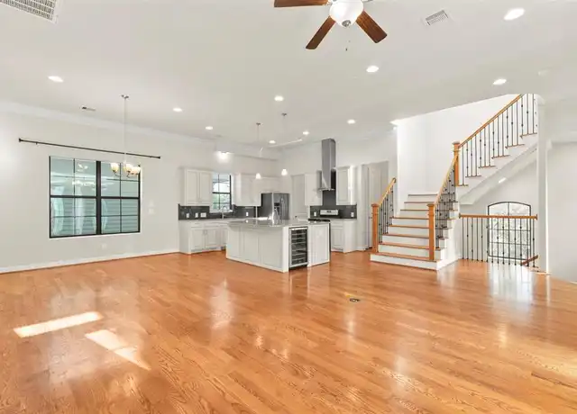 Property at 1408 W 26th St Unit B, Houston, TX, 77008, 3 beds, 3.5 baths, [object Object]