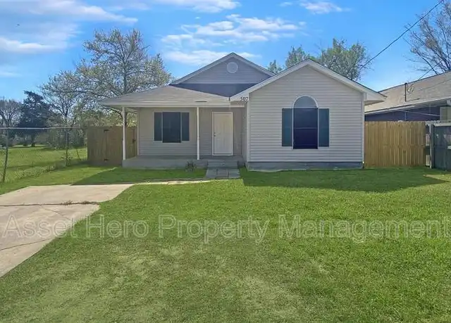 Property at 507 Dean St, Bryan, TX, 77803, 3 beds, 2 baths, [object Object]
