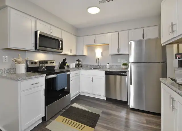 Property at Cass Lake Shore Club - 3530 Denise Ct, Waterford Twp, MI, 48328, 2 beds, 1.5 baths, [object Object]