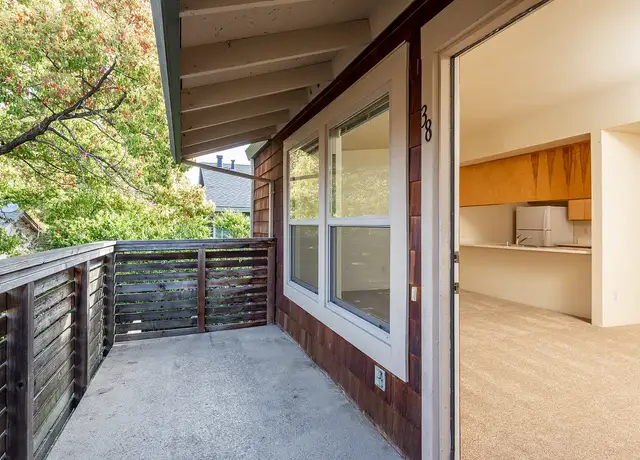 Photo of 1598 Becky Ct, Santa Rosa, CA 95403