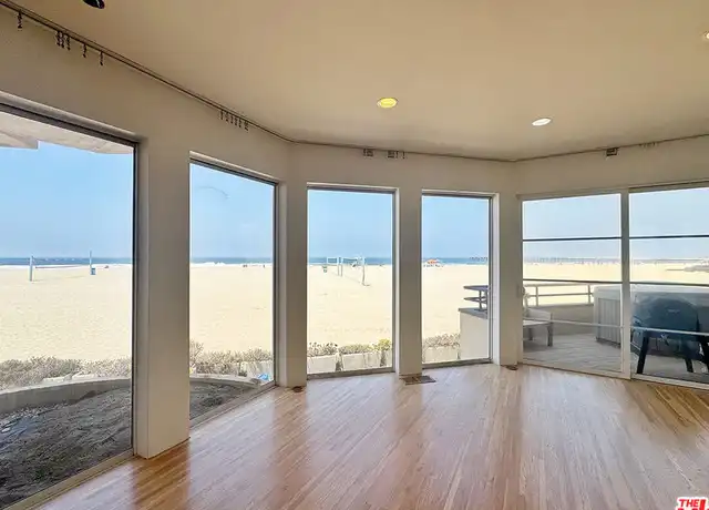 Property at 3505 Ocean Front Walk, Marina del Rey, CA, 90292, 2 beds, 3 baths, [object Object]