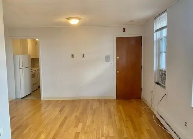 Property at 1 Noyes Pl Unit 8, Boston, MA, 02113, 2 beds, 1 bath, [object Object]