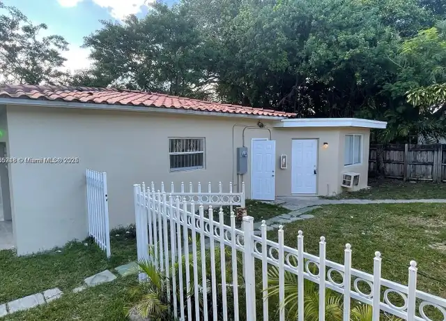 Property at 595 NE 121st St #1, North Miami, FL, 33161, 0 beds, 1 bath, [object Object]