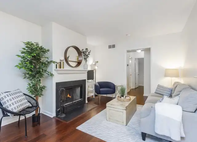 Property at 1630 18th Ave S, Nashville, TN, 37212, 2 beds, 2 baths, [object Object]