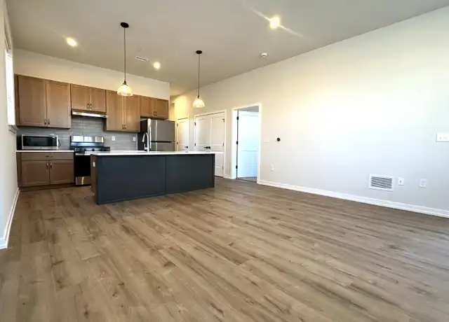 Property at 409 W Butler Ave Unit 112 (C-02), Chalfont, PA, 18914, 2 beds, 2 baths, [object Object]