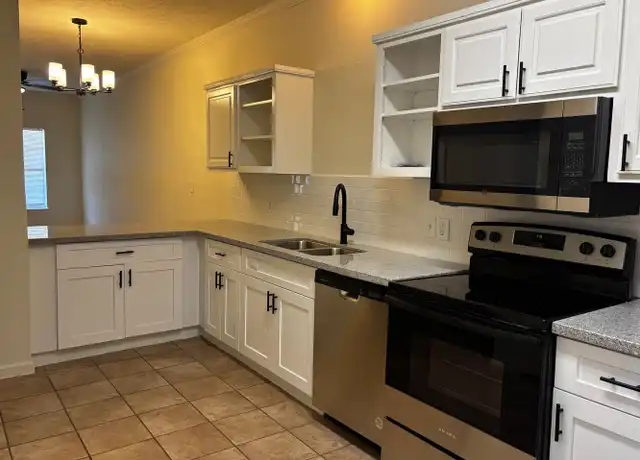 Property at 3103 Molly Dr, Huntsville, TX, 77340, 2 beds, 2 baths, [object Object]