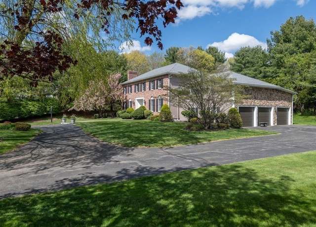 Photo of 4 Elliston Rd, Weston, MA 02493