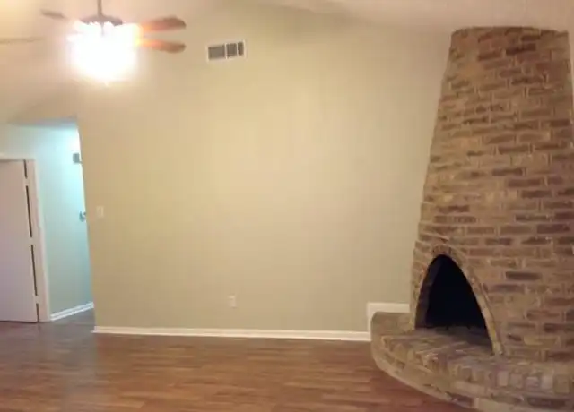 Property at 1601 Rutland Dr Unit A, Austin, TX, 78758, 3 beds, 1 bath, [object Object]