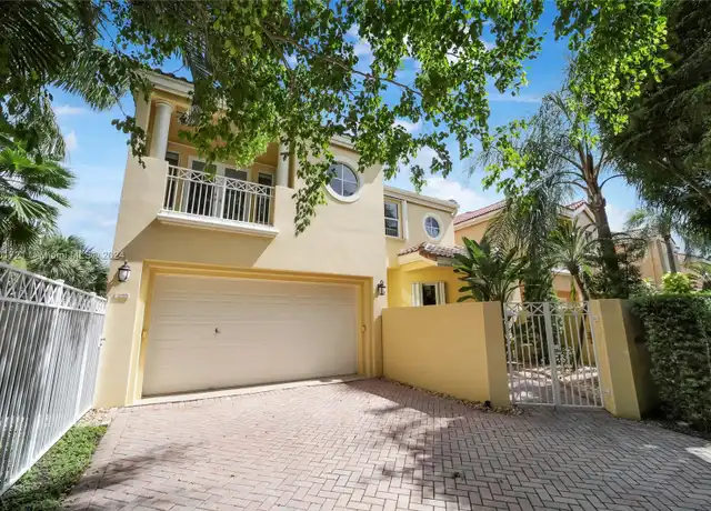 Property at 3693 NE 208th Ter Unit 3693, Aventura, FL, 33180, 3 beds, 3 baths, [object Object]