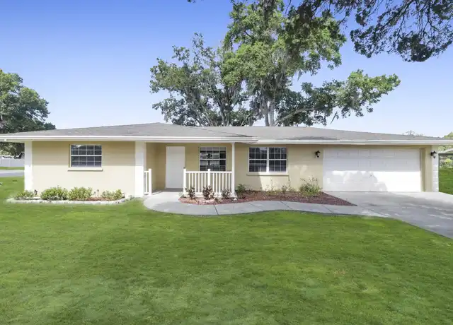 Property at 5111 19th St, Zephyrhills, FL, 33542, 2 beds, 2 baths, [object Object]