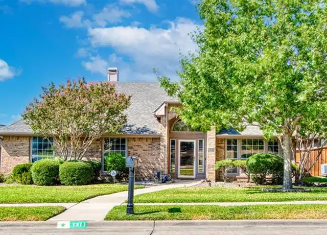 Property at 1311 Royal Palm Ln, Carrollton, TX, 75007, 3 beds, 2 baths, [object Object]