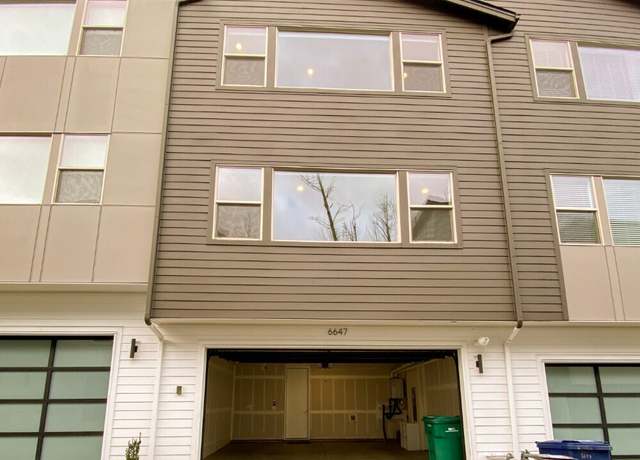 Photo of 6647 137th Pl SE, Newcastle, WA 98059