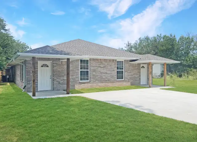 Property at 805 SW Summit Ave Unit B, Lawton, OK, 73501, 3 beds, 2 baths, [object Object]