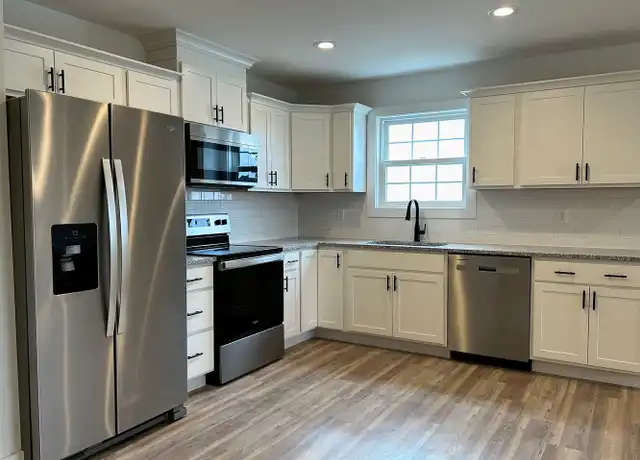 Property at 320 Winding Branch Dr Unit 322, Berea, KY, 40403, 3 beds, 2 baths, [object Object]