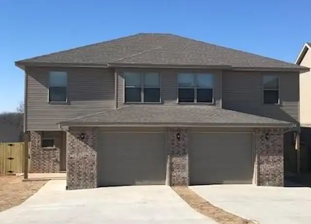 Property at 604 SW Loudon Dr Unit 2, Bentonville, AR, 72712, 4 beds, 2.5 baths, [object Object]