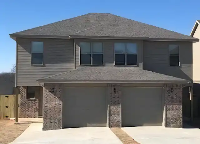 Property at 604 SW Loudon Dr Unit 2, Bentonville, AR, 72712, 4 beds, 2.5 baths, [object Object]