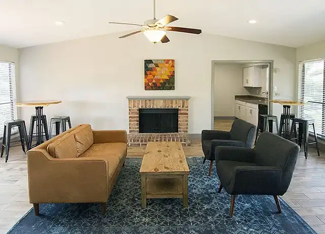 Property at Captain's Landing Apartments - 3102 69th St, Galveston, TX, 77551, 1-2 bed, 1-2 bath, [object Object]
