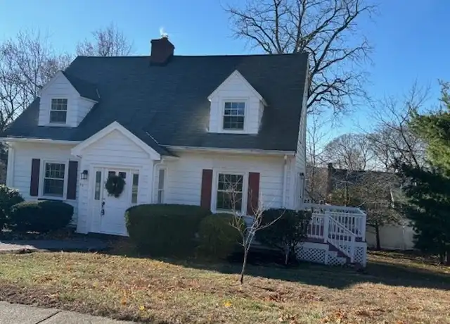 Property at 27 Ledyard Rd Unit SF, Winchester, MA, 01890, 3 beds, 1.5 baths, [object Object]