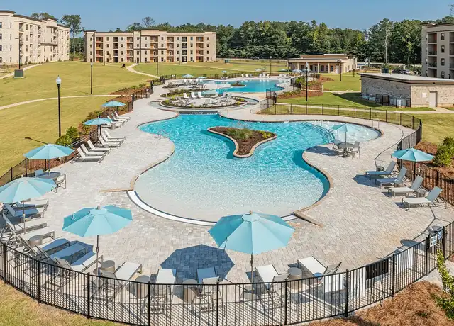 Property at Luxe Park - 4358 Riverside Dr, Macon, GA, 31210, 1-3 bed, 1-2 bath, [object Object]