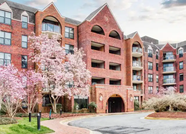Property at 2100 Langston Blvd Unit G12, Arlington, VA, 22201, 1 bed, 1 bath, [object Object]
