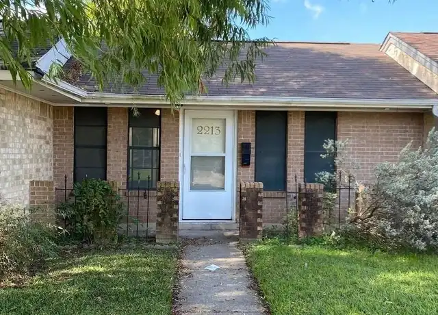 Property at 2213 Loreco St, Bossier City, LA, 71112, 2 beds, 2 baths, [object Object]
