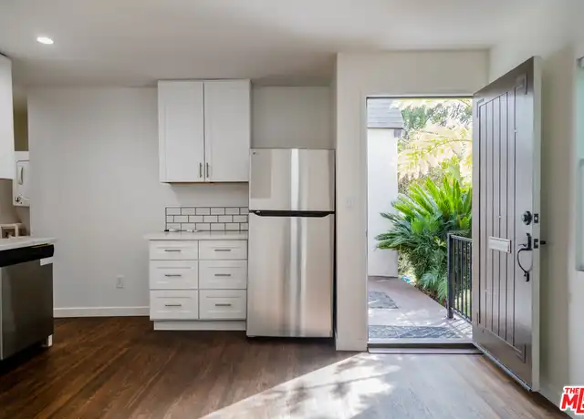 Property at 2496 Granville Ave, Los Angeles, CA, 90064, 1 bed, 1 bath, [object Object]