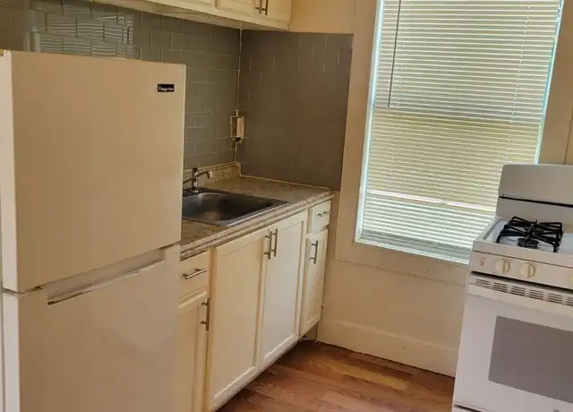 Property at 1103 S Armstrong Ave Unit 160, Denison, TX, 75020, 1 bed, 1 bath, [object Object]