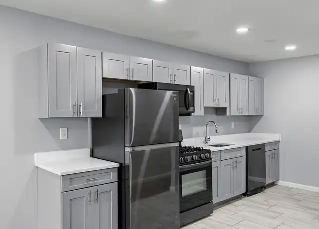 Property at RockRidge Place - 575 Ellsworth St, Bridgeport, CT, 06605, 1 bed, 1 bath, [object Object]