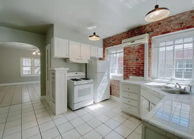 Property at 518 NW 12th St Unit 13, Oklahoma City, OK, 73103, 1 bed, 1 bath, [object Object]