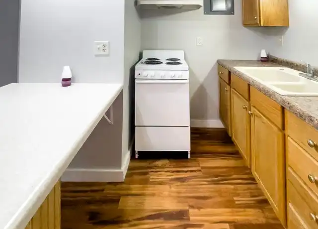 Property at 402 N Calvert St Apt 13, Muncie, IN, 47303, 0 beds, 1 bath, [object Object]