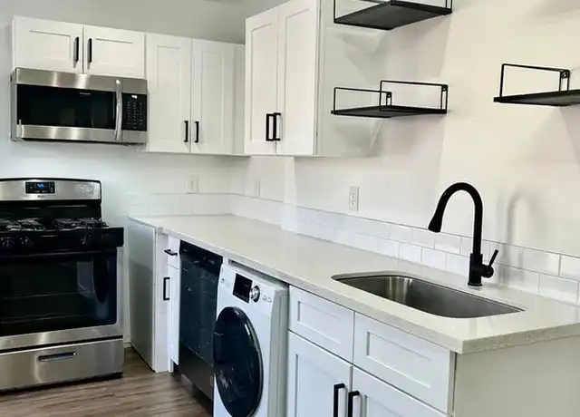 Property at 1606 W Taylor St Unit B, Phoenix, AZ, 85007, 1 bed, 1 bath, [object Object]