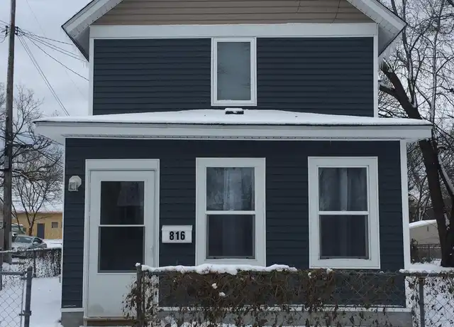 Property at 816 18 1/2 Ave NE, Minneapolis, MN, 55418, 3 beds, 1.5 baths, [object Object]