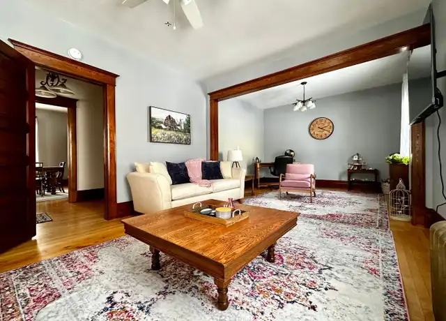 Property at 610 Jefferson St Unit 1, Sturgeon Bay, WI, 54235, 4 beds, 2 baths, [object Object]