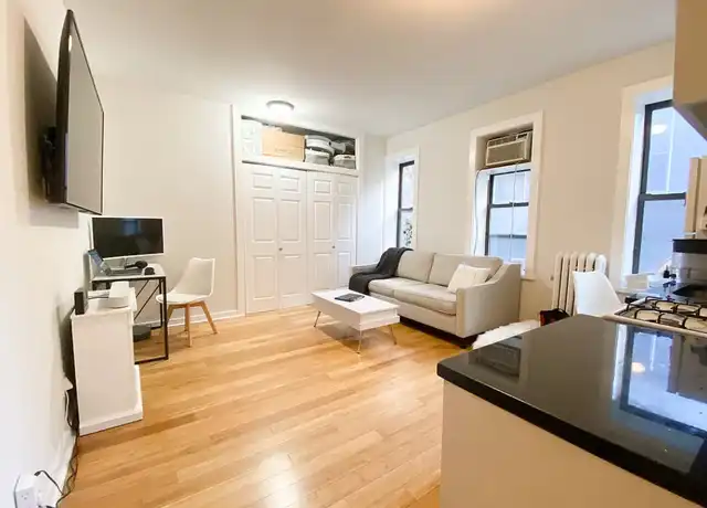 Property at 411 W 44th St, New York, NY, 10036, 1 bed, 1 bath, [object Object]