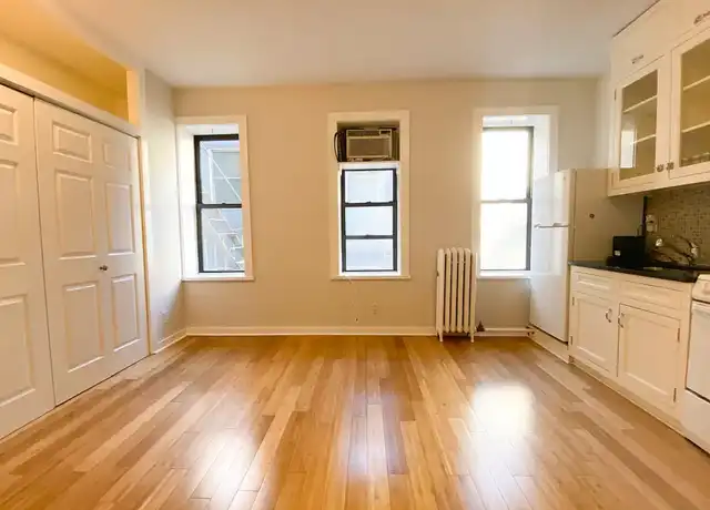 Property at 411 W 44th St, New York, NY, 10036, 1 bed, 1 bath, [object Object]