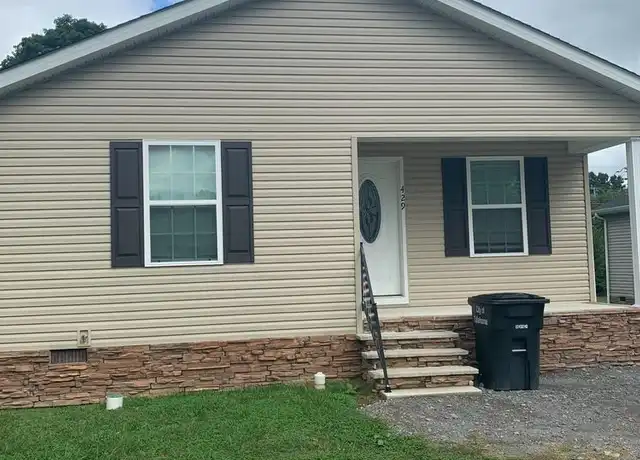 Property at 429 Oakwood Rd, Tullahoma, TN, 37388, 3 beds, 2 baths, [object Object]