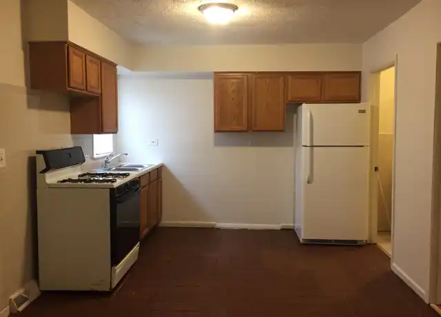 Property at 1319 Victoria Ave Unit 2, North Chicago, IL, 60064, 4 beds, 1 bath, [object Object]